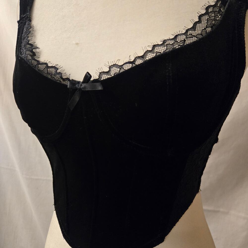 Black Lace Bustier Structured Longline Bra Top with Hook and Eye Closure XS - Picture 2 of 9